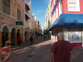 Lee and Johanne in Willemstad IMG 5378